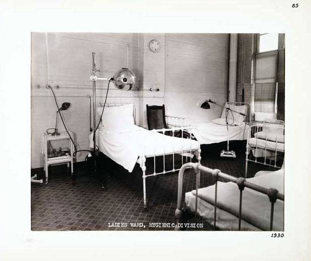 Photographic Print, Ladies Ward, Hygenic Division c. 1930.